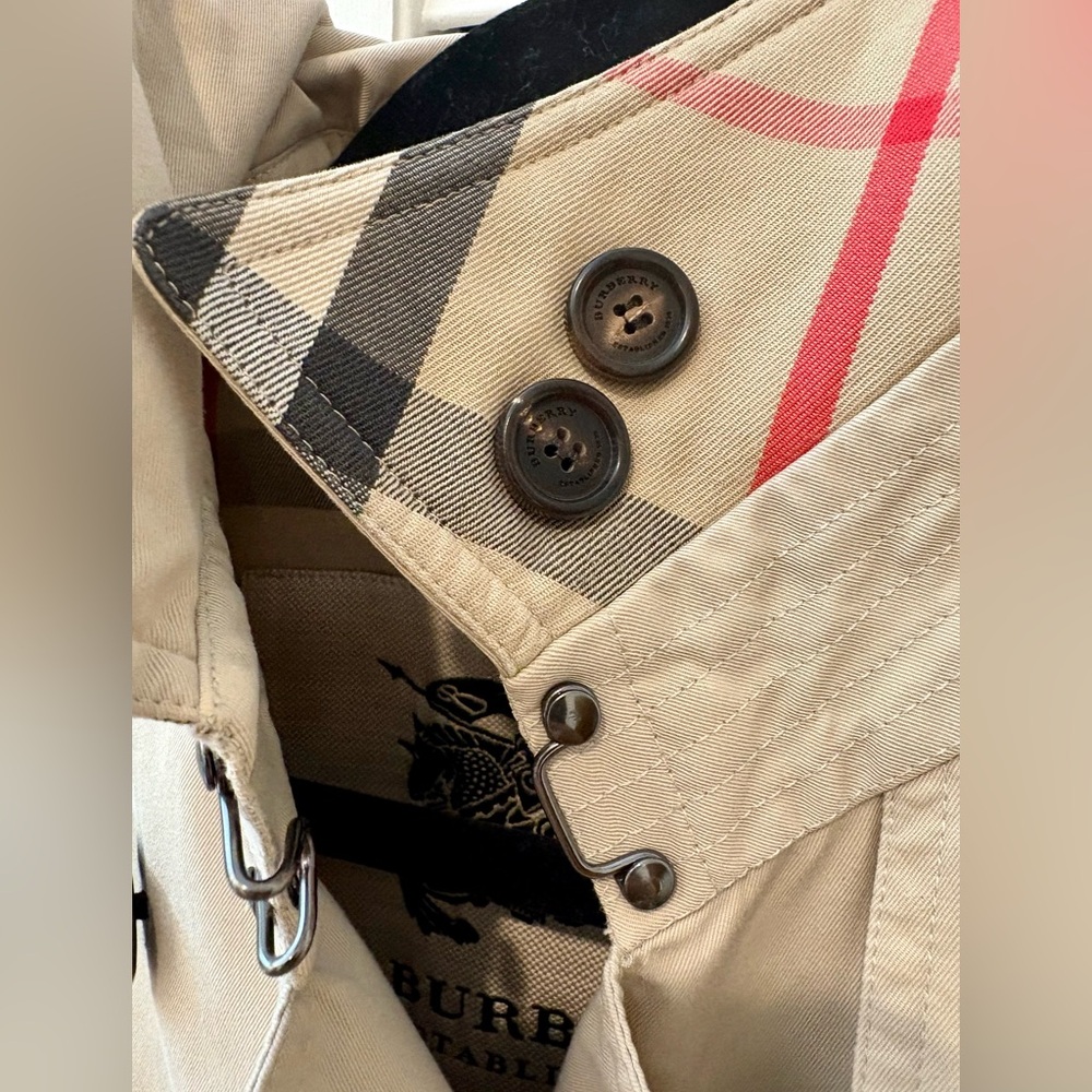Authentic Burberry Kensington Mid Length Trench Coat - Picture 14 of 15